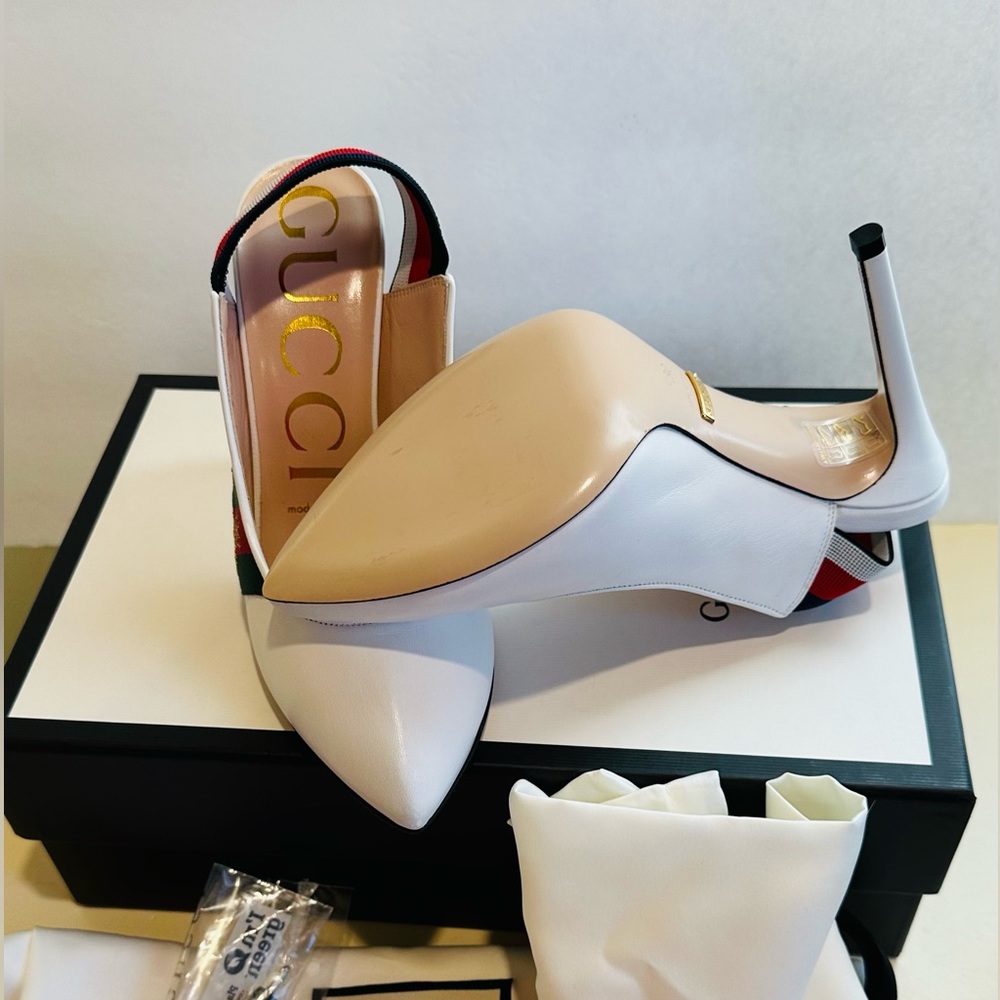 Gucci Sylvie Leather Slingback Pumps with Bee in White 36.5 - Picture 3 of 16